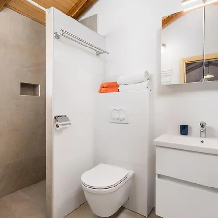 Ursula Apartmán *